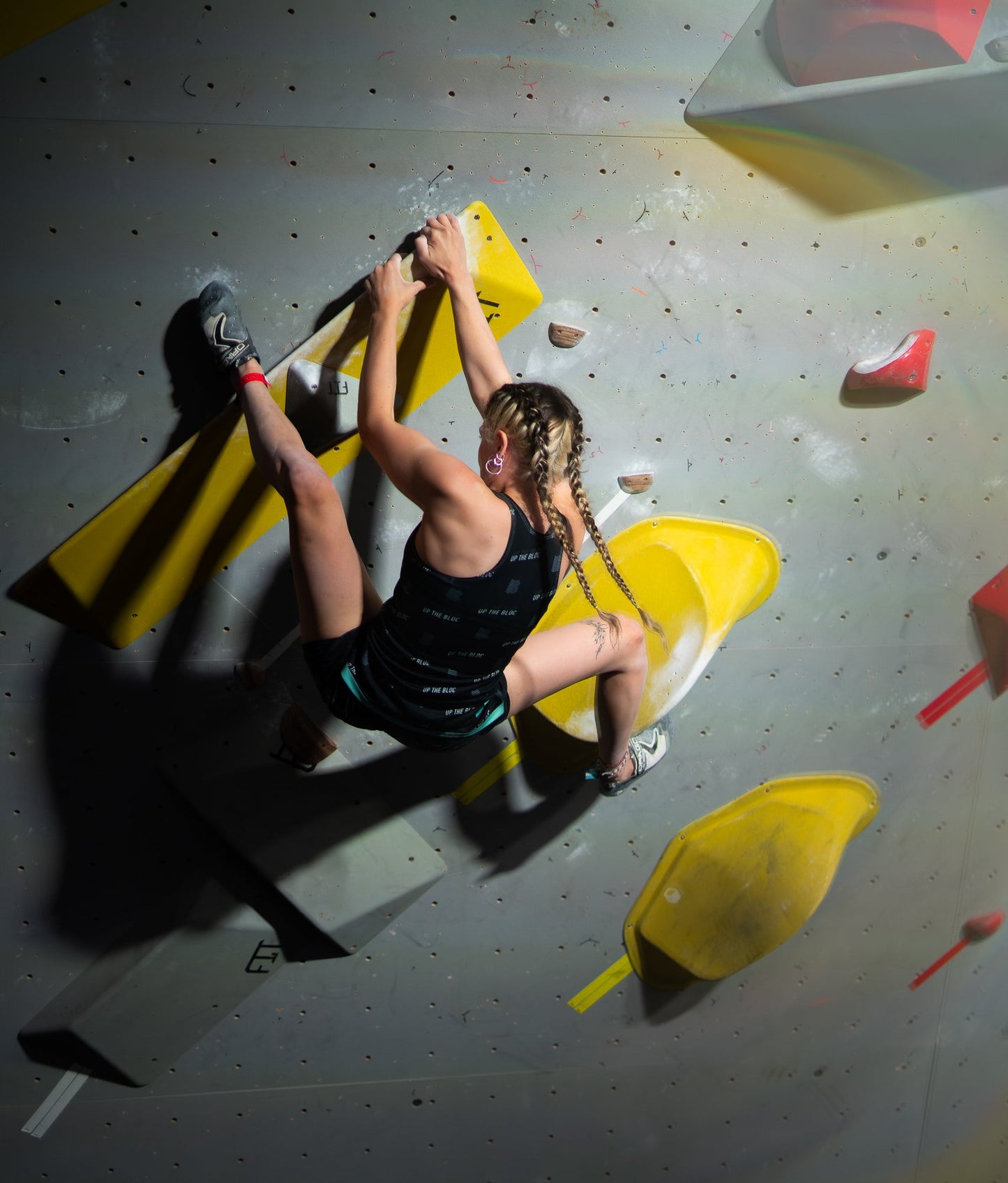 Bouldering Scramble Pass - JACKALOPE Mississauga